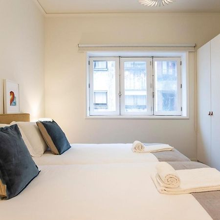 Tasteful 2Br Flat In Art District By Lovelystay Porto Bagian luar foto