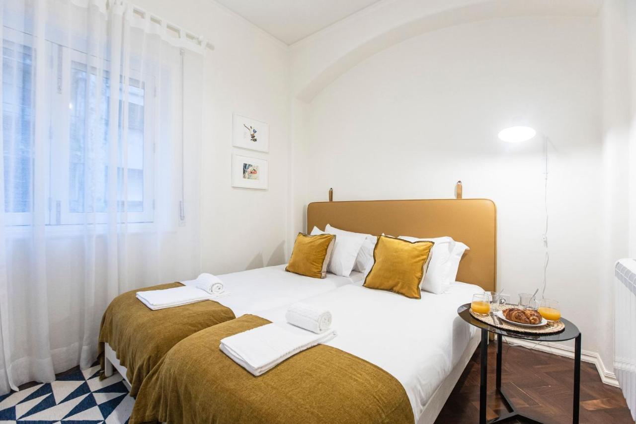 Tasteful 2Br Flat In Art District By Lovelystay Porto Bagian luar foto